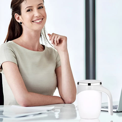Portable Automatic Magnetic Self-Stirring Cup